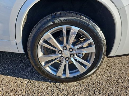 Used 2025 Cadillac XT6 Premium Luxury w/ LPO, Floor Liner Package image 37