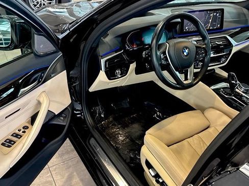 Used 2023 BMW 540i xDrive w/ Premium Package AWD/4WD image 14