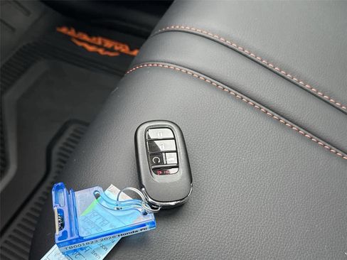 Used 2026 Honda Pilot TrailSport image 31