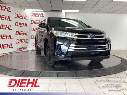 Used 2019 Toyota Highlander LE