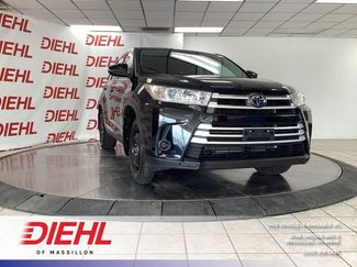 Used 2019 Toyota Highlander LE AWD/4WD video 1