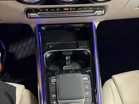 Used 2023 Mercedes-Benz GLA 250 4MATIC image 38