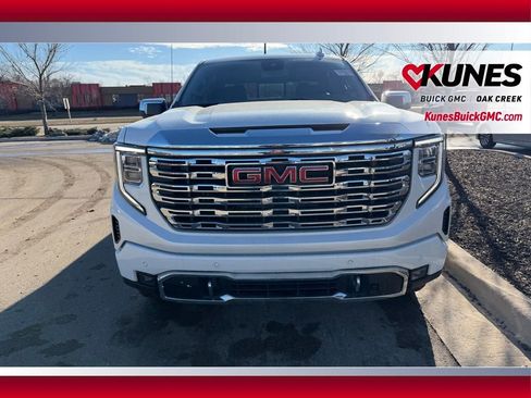 Used 2022 GMC Sierra 1500 Denali image 3