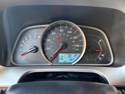 Used 2015 Toyota RAV4 XLE FWD image 23