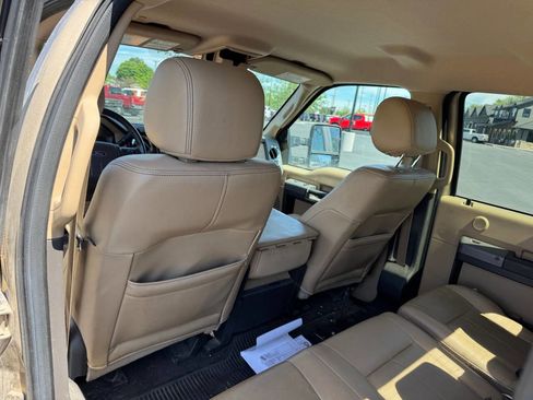 Used 2012 Ford F250 Lariat w/ Lariat Interior Pkg AWD/4WD image 17