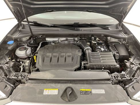 Used 2025 Audi Q3 2.0T Premium image 32