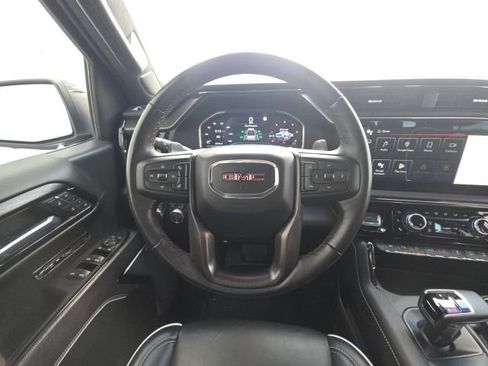 Used 2022 GMC Sierra 1500 AT4X image 29