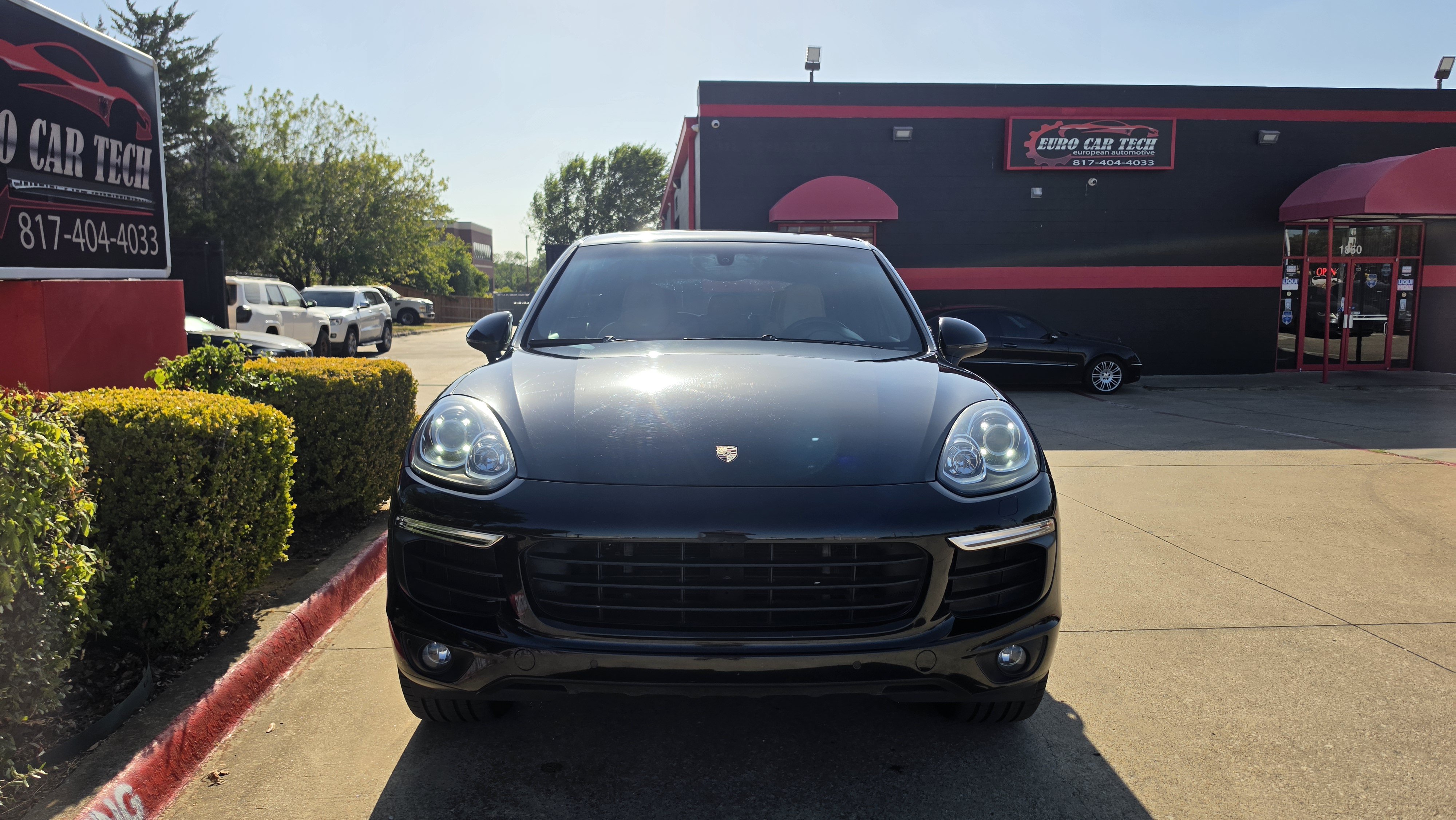 Used 2017 Porsche Cayenne S Platinum w/ Premium Package (PJW) AWD/4WD image 5