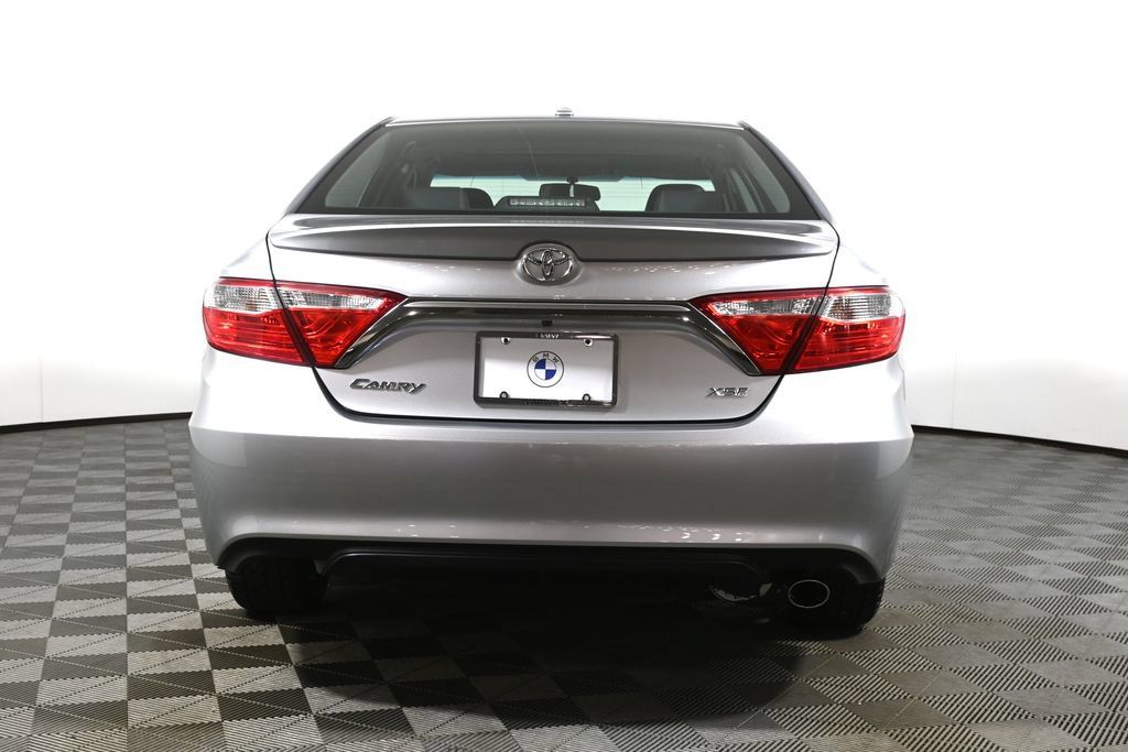 Used 2016 Toyota Camry XSE w/ Moonroof Package FWD image 6