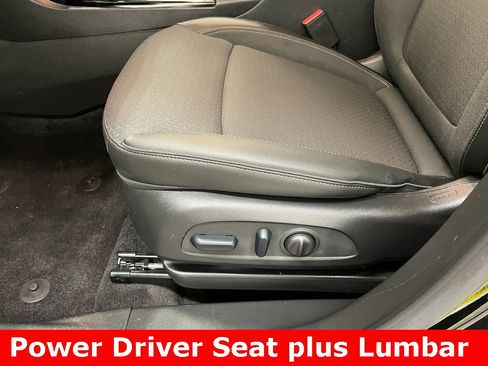 Used 2023 Buick Encore GX Select w/ Sport Touring Package image 9