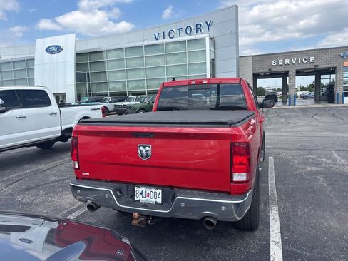 Used 2017 RAM 1500 Big Horn AWD/4WD image 2