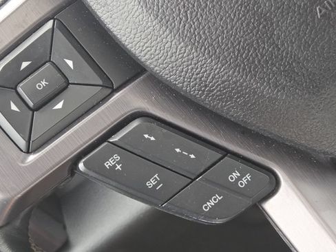 Used 2020 Ford Expedition Max Platinum AWD/4WD image 26