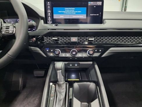 Used 2025 Honda Accord SE image 22