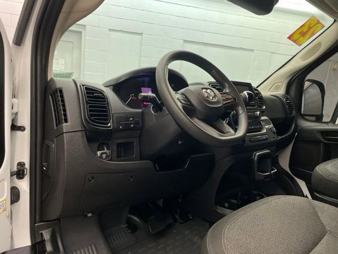 Used 2023 RAM ProMaster 3500 w/ Driver Convenience Group FWD image 11