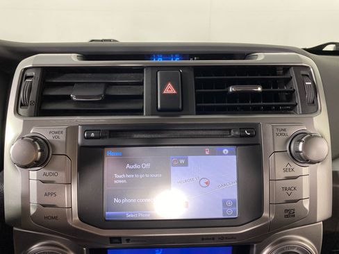 Used 2019 Toyota 4Runner Limited AWD/4WD image 28