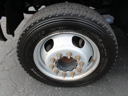 Used 2022 RAM 5500 Tradesman AWD/4WD image 29