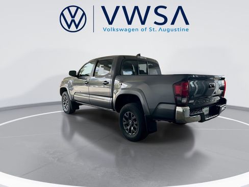 Used 2023 Toyota Tacoma SR5 w/ SR5 Appearance Package image 5