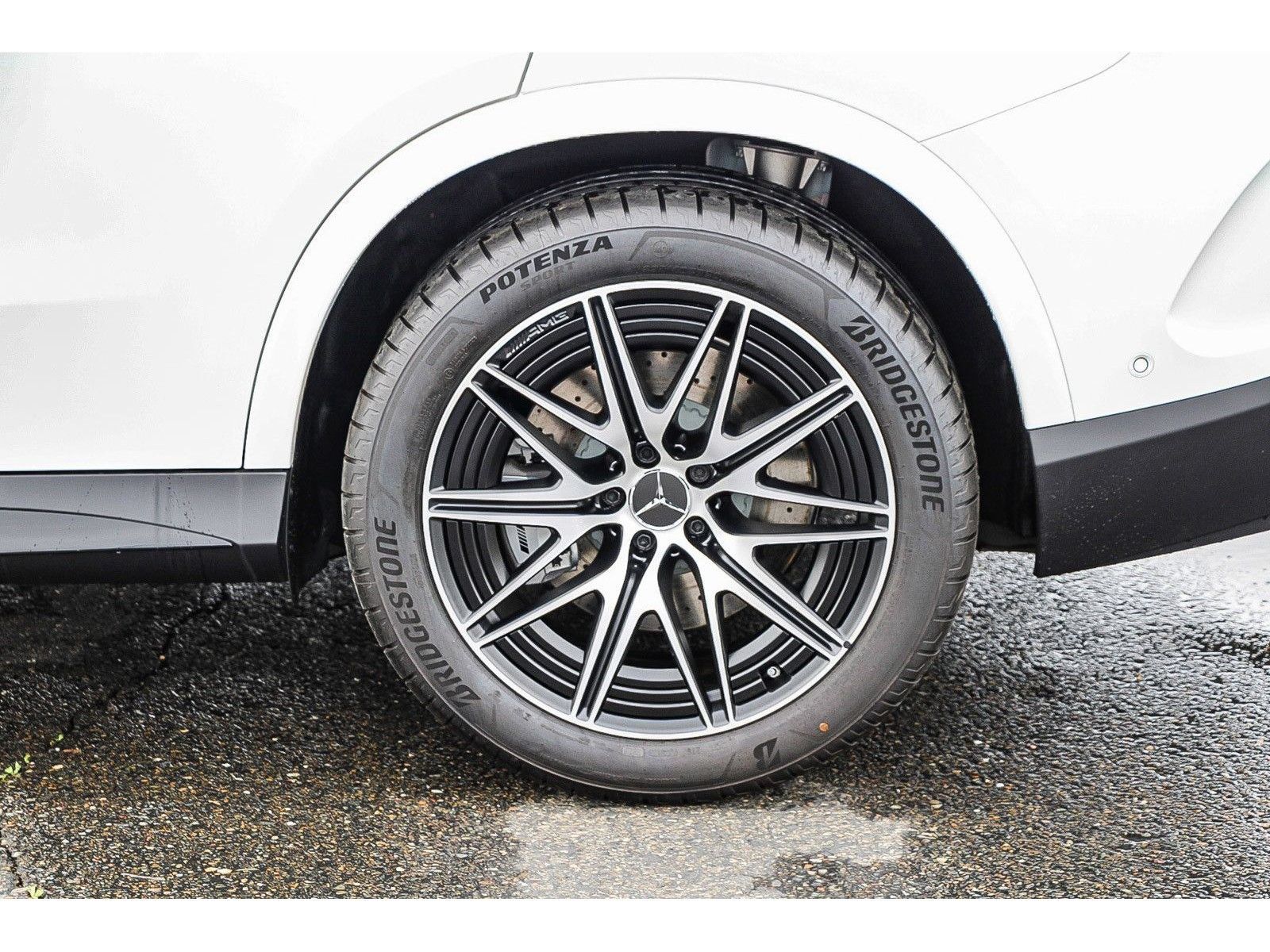 New 2026 Mercedes-Benz GLC 43 AMG 4MATIC image 10