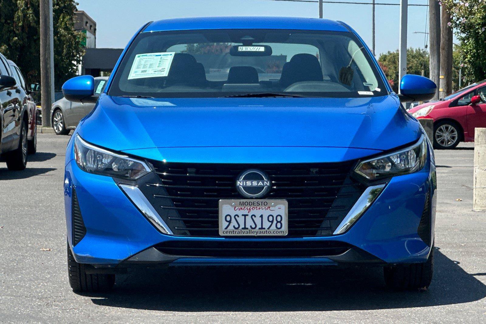 Certified 2025 Nissan Sentra SV FWD image 8
