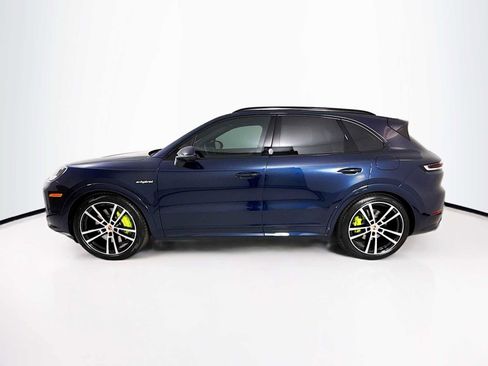 New 2026 Porsche Cayenne S AWD/4WD image 2