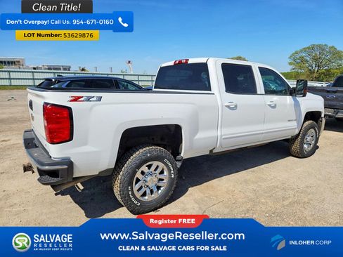 Used 2018 Chevrolet Silverado 2500 LT w/ LT Convenience Package AWD/4WD image 4