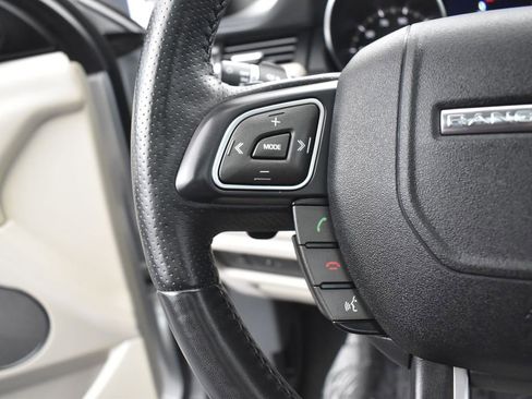 Used 2019 Land Rover Range Rover Evoque HSE Dynamic image 20