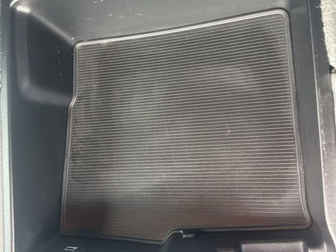 Used 2016 RAM 1500 ST w/ SXT Appearance Group image 32