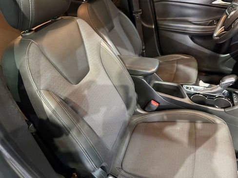 Used 2020 Buick Encore GX Preferred w/ Cold Weather Comfort Package image 30