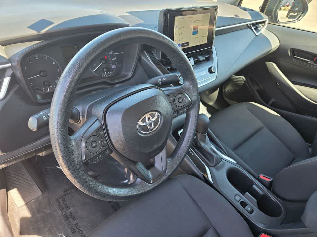 Used 2024 Toyota Corolla LE FWD image 10