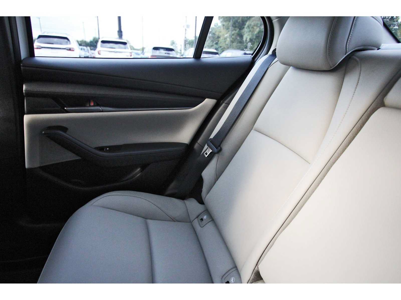 Used 2026 MAZDA MAZDA3 2.5 S Sedan w/ Preferred Pkg FWD image 9