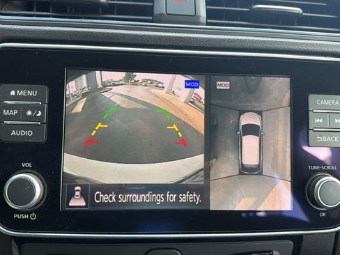 Certified 2025 Nissan Leaf SV Plus FWD image 26