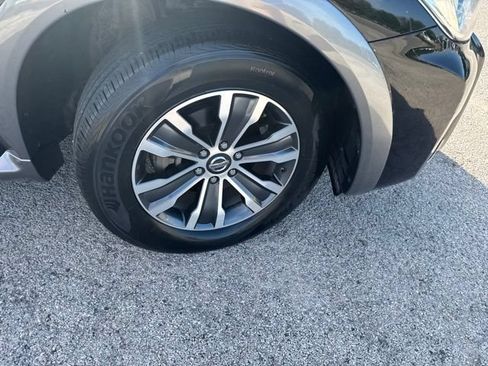 Used 2019 Nissan Armada SL w/ Premium Package AWD/4WD image 12