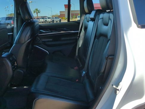 Used 2023 Jeep Grand Cherokee Trailhawk w/ Advanced Protech Group II image 28