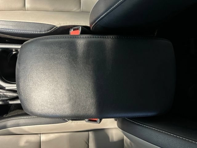Used 2016 Toyota RAV4 Limited AWD/4WD image 19