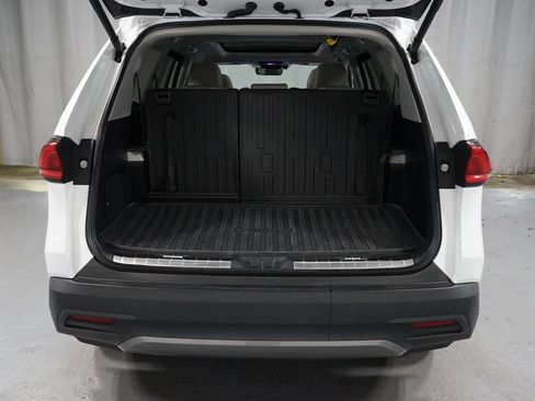 Certified 2024 Toyota Grand Highlander FWD image 37
