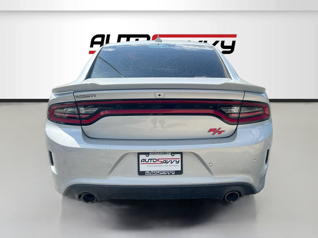 Used 2022 Dodge Charger R/T RWD image 6