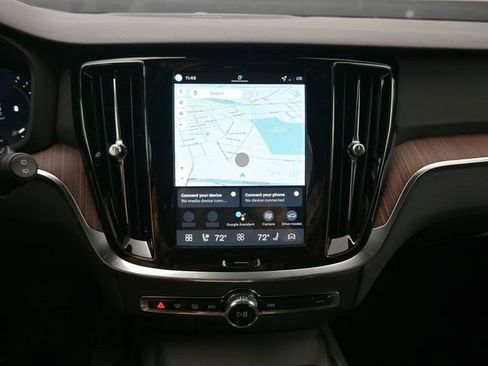 New 2026 Volvo V60 B5 Cross Country Plus w/ Protection Package Premier image 12