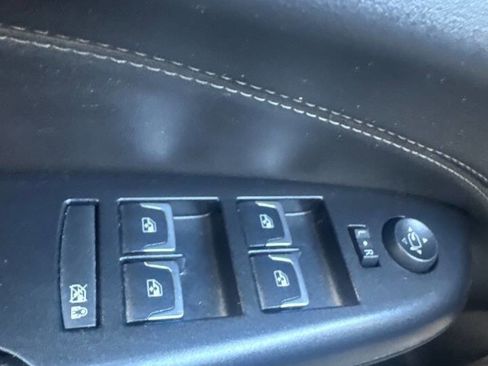 Used 2014 Cadillac SRX Luxury w/ Driver Awareness Package image 37