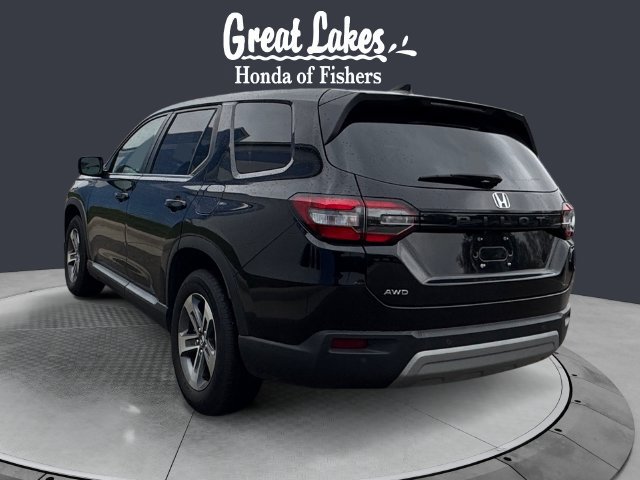 Used 2025 Honda Pilot EX-L image 3