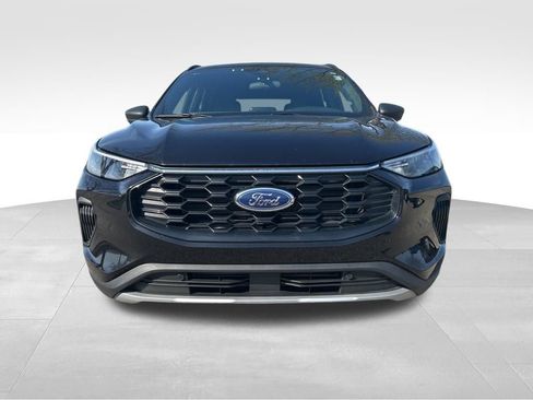 Used 2025 Ford Escape ST-Line AWD/4WD image 8