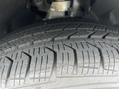 Certified 2025 Mercedes-Benz GLC 350e 4MATIC image 12