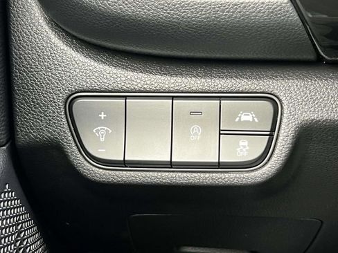 Used 2022 Kia Seltos EX image 21