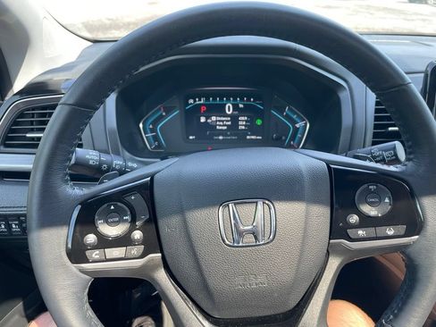 Used 2023 Honda Odyssey Elite image 15