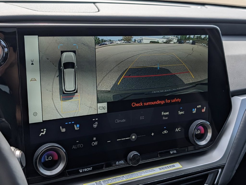 Used 2026 Lexus TX 350 AWD w/ Technology Package image 34