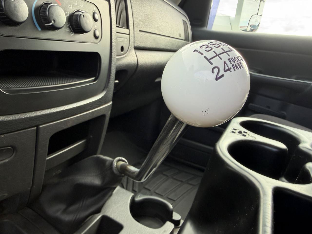 Used 2005 Dodge Ram 3500 Truck SLT w/ Protection Group AWD/4WD image 34
