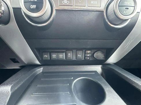Used 2020 Toyota Tundra SR5 image 25