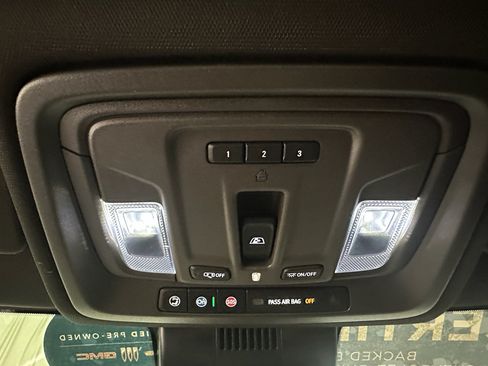 Certified 2025 Chevrolet Silverado 2500 LTZ w/ LTZ Premium Package image 36