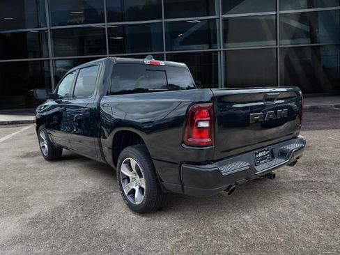 New 2026 RAM 1500 Express RWD image 5