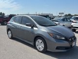 Used 2025 Nissan Leaf S image 2