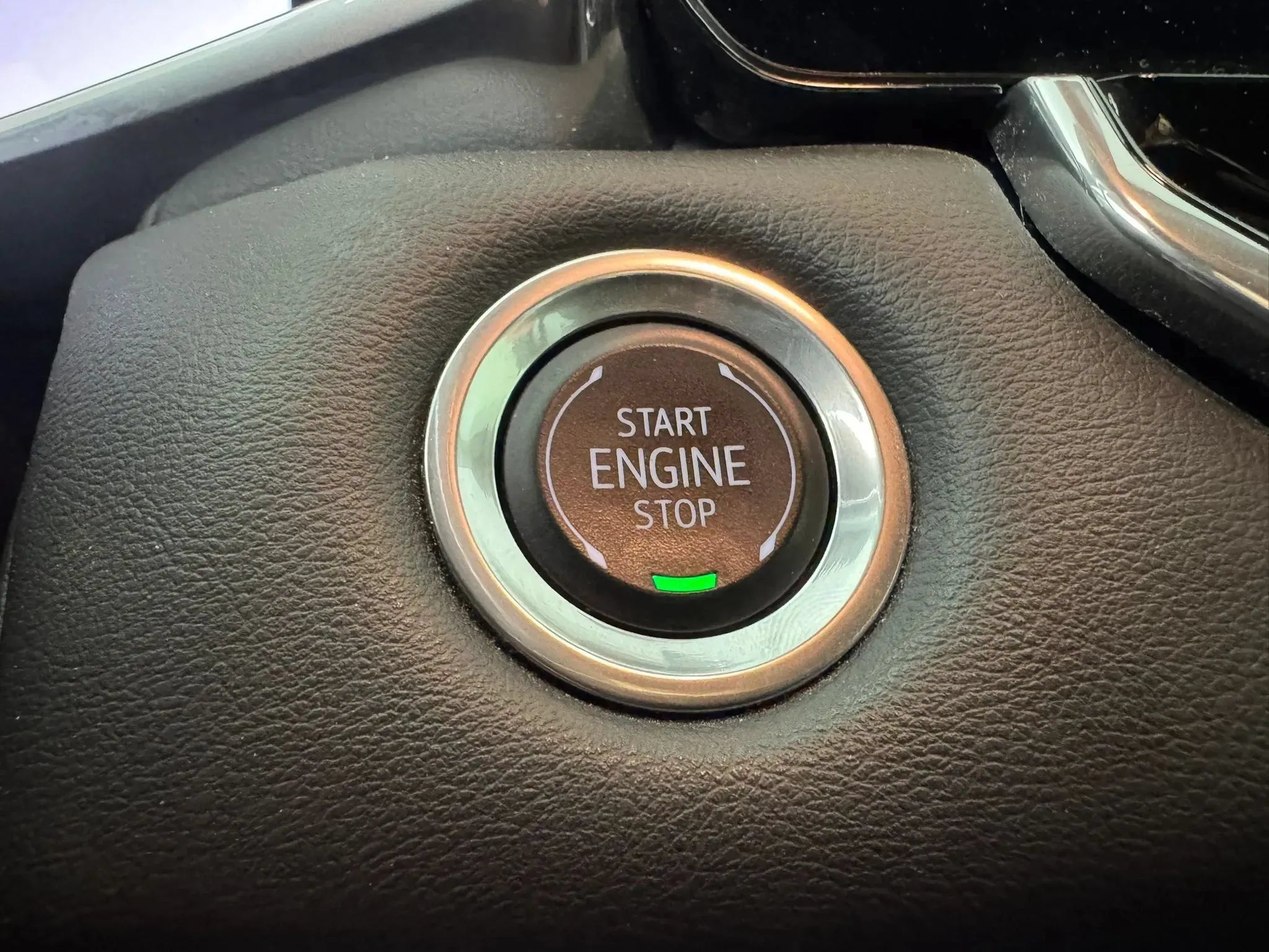 Used 2024 GMC Canyon Elevation w/ Convenience Package AWD/4WD image 15